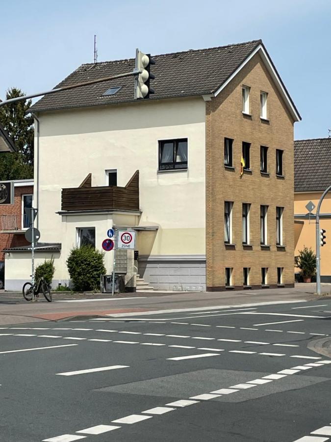 Schoene Einfache Ferienwohnung In Oldenburg Exteriör bild